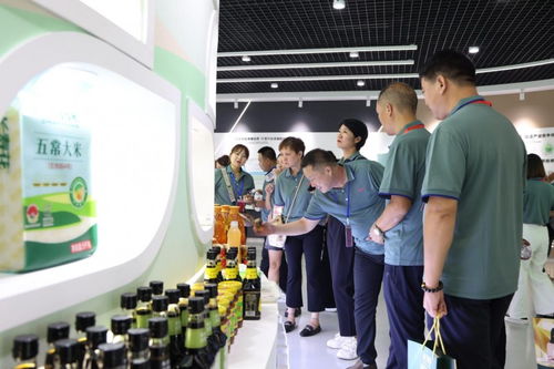 星聚合力 創(chuàng)贏未來 長壽花第七屆全國經銷商大會暨營銷精英頒獎盛典圓滿落幕